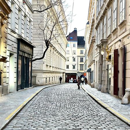 Central Stephansdom Apartment I Netflix I Self Check In Viena Exterior foto